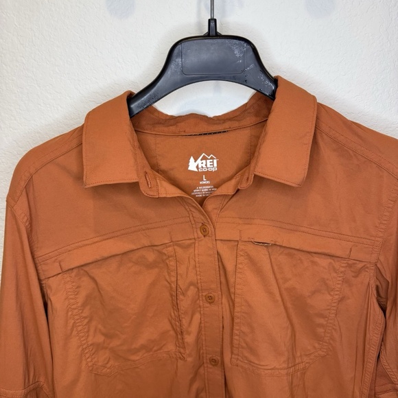 REI CO-OP Shirt Size LARGE Womens Orange Sahara Button Up Long Sleeve Hiking - Picture 2 of 8